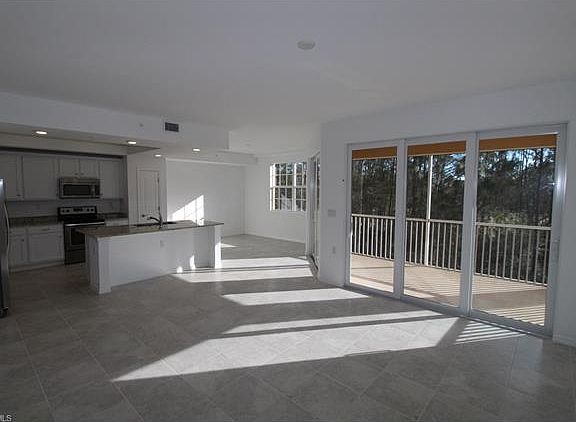 5th image of 10791 Palazzo Way #8-305