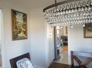 2110 Marshallfield Ln, Redondo Beach, CA 90278
