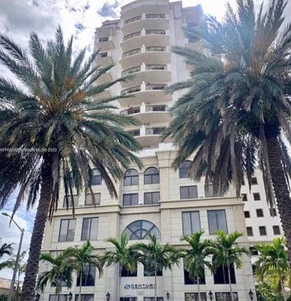4th image of 1805 Ponce De Leon Blvd APT 629
