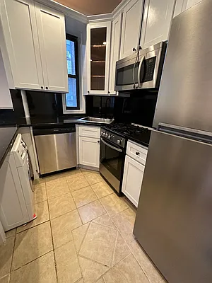 Rented by Camelot Realty Group | media 4