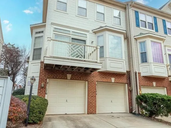 21174 Domain Ter, Sterling, VA 20165