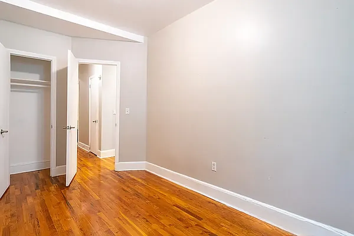 Building Photo - 148 W 111th St #5D