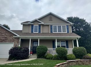 7662 Madrid Dr, Lansing, MI 48917