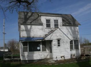 323 Larson Ave, Story City, IA 50248