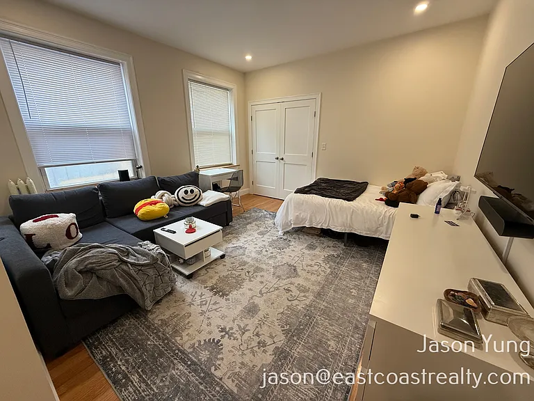 93 Kilmarnock St #8 — Photo 2