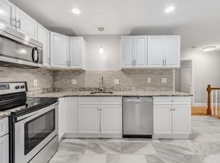 34 Green Manor Rd, Enfield, CT 06082