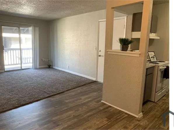 1336 E 60th St S APT 6H, Tulsa, OK 74105