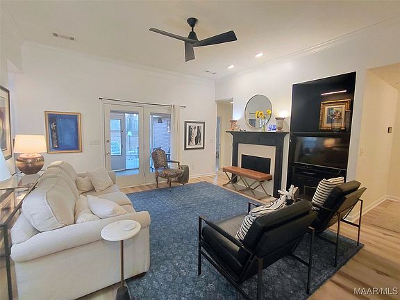 3rd image of 168 Cobb Ridge Rd