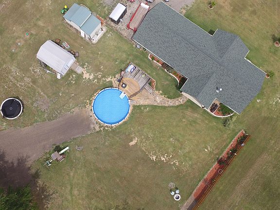 3rd image of 8550 County Road 4093