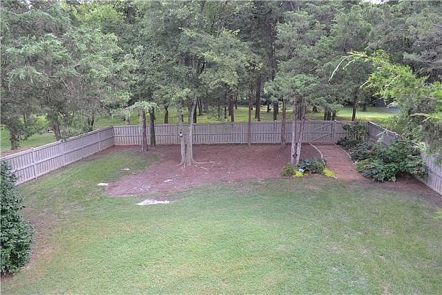 2nd image of 1315 Oak Valley Dr