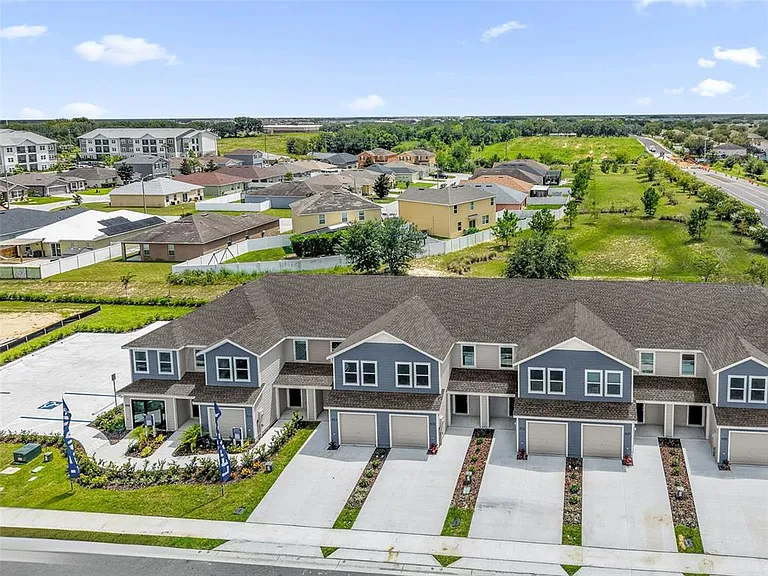2424 Bevel Ln — Photo 31
