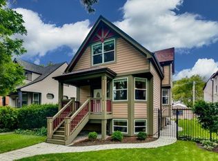 4313 N Ridgeway Ave, Chicago, IL 60618