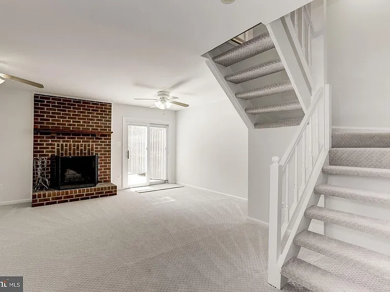 629 N Abingdon St — Photo 13