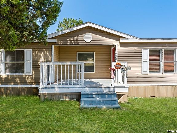 2nd image of 576 Wright Dr