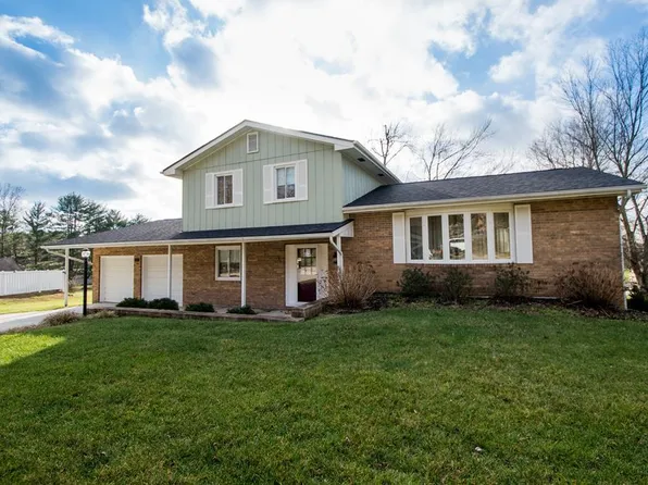 60 Clairdon Rd, Lucasville, OH 45648