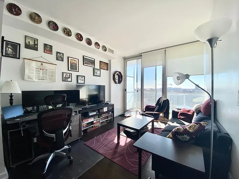 300 Lisgar St #1205 — Photo 5