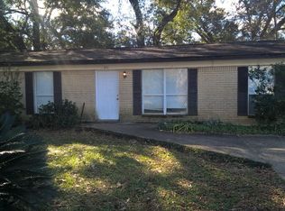 351 Robin Rd, Pensacola, FL 32514