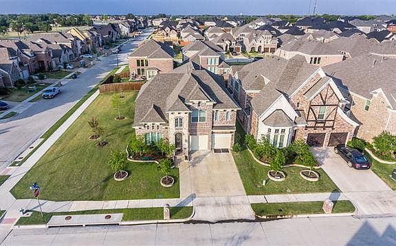 4th image of 101 Live Oak Dr
