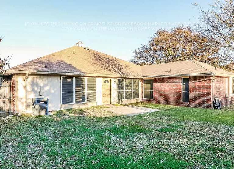 4965 Briar Oaks Ln — Photo 15