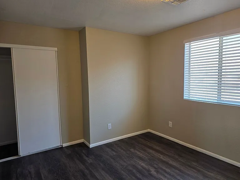 346 Rio Grande Ct — Photo 16
