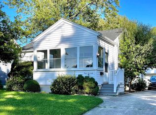 470 Lavender St, Monroe, MI 48162