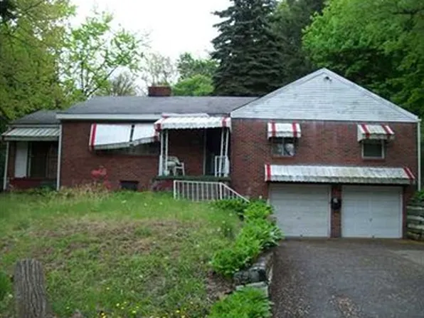 7966 Dollman Rd, Pittsburgh, PA 15235