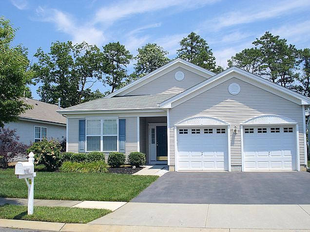 1st image of 311 Southmoor Dr