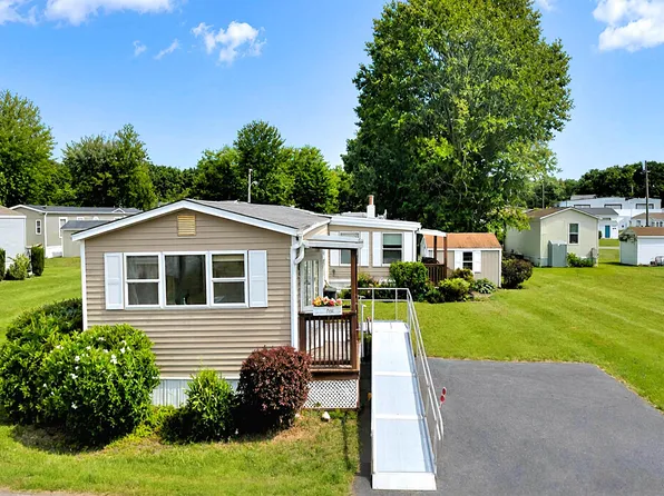 149 Garden Street, Seabrook, NH 03874