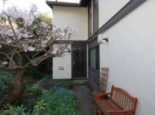 504 Monterey Rd #3, Pacifica, CA 94044