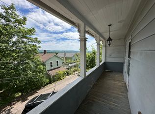 17 W Hillside Ave, Plymouth, PA 18651