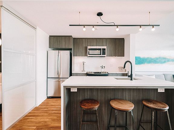 4th image of 289 E 6th Ave #520
