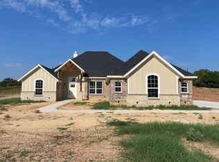 2650 N Cardinal Rd, Azle, TX 76020