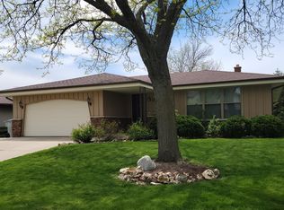 4015 S 71st St, Milwaukee, WI 53220