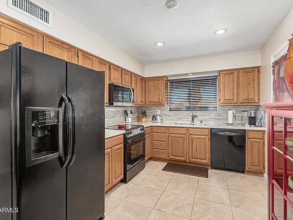 2nd image of 10256 N 109TH Avenue