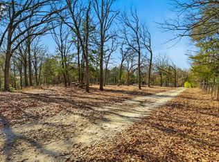 18743 Barnes Ln, Terrell, TX 75161