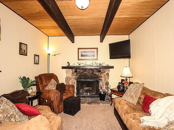 3rd image of 42673 La Cerena Ave