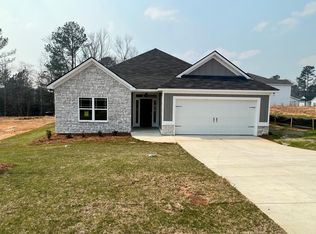 9993 Long Leaf Pine Dr, Midland, GA 31820