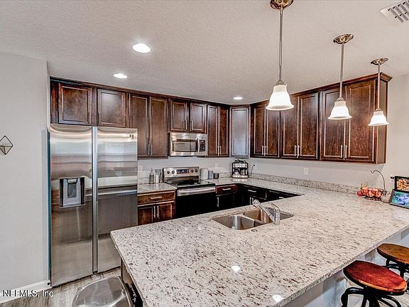 5th image of 1293 WOODRUFF Avenue
