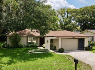 10528 Meadow Hill Dr, Port Richey, FL 34668