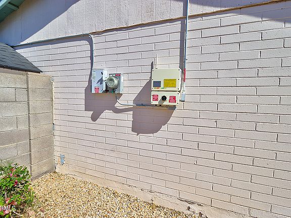5th image of 1713 N KADOTA Avenue