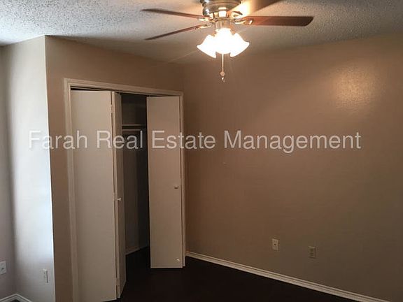 4th image of 111 Peachtree Ct APT B
