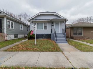 9904 S Yale Ave, Chicago, IL 60628