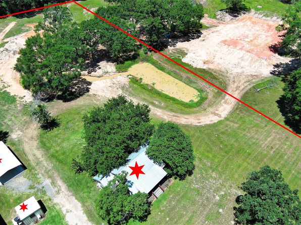 15972 Post Oak Rd, Plantersville, TX 77363