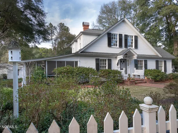 185 Cherokee Road, Pinehurst, NC 28374