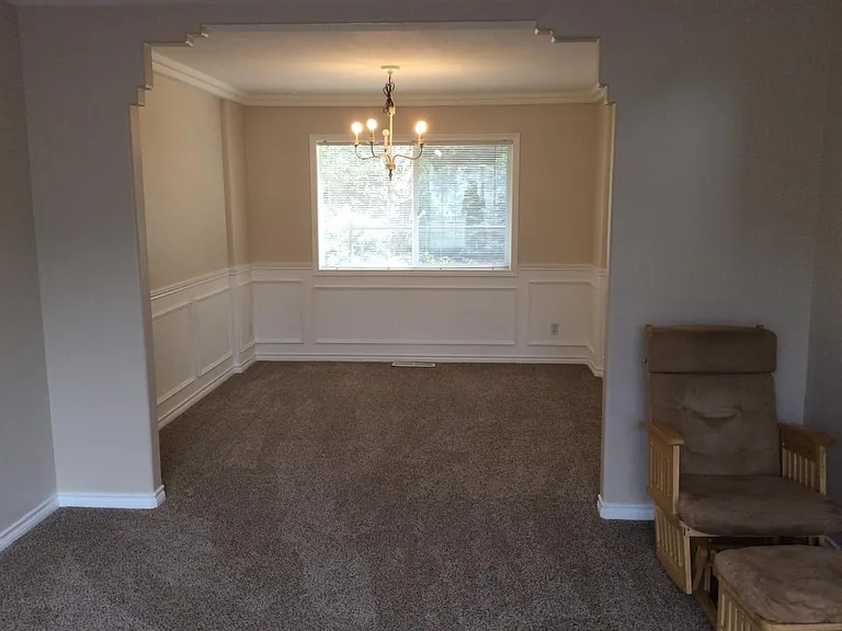 2370 NW Lydia Pl — Photo 7