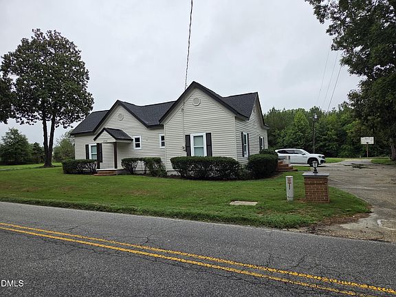 2nd image of 6720 Dwight Rowland Rd
