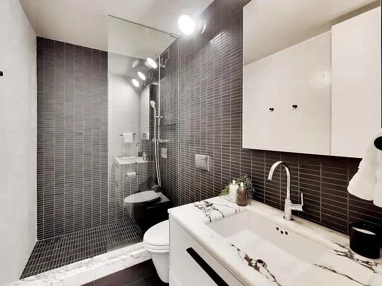 910 N Lake Shore Dr #1615 — Photo 21