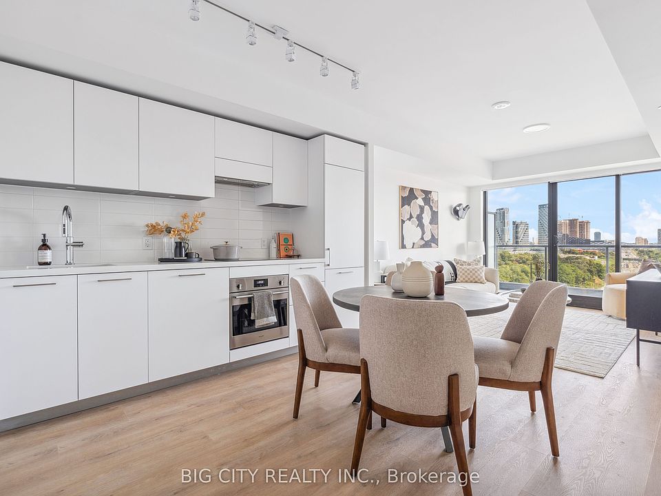 1st image of 36 Brentcliffe Rd #810