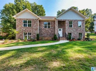 1413 8th Pl, Pleasant Grove, AL 35127