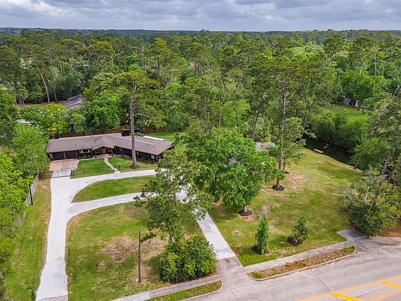 4th image of 1908 Deats Rd